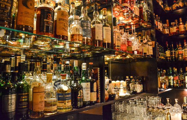 Nightfly's American Bar – Whisky and cigars - Vienna Würstelstand