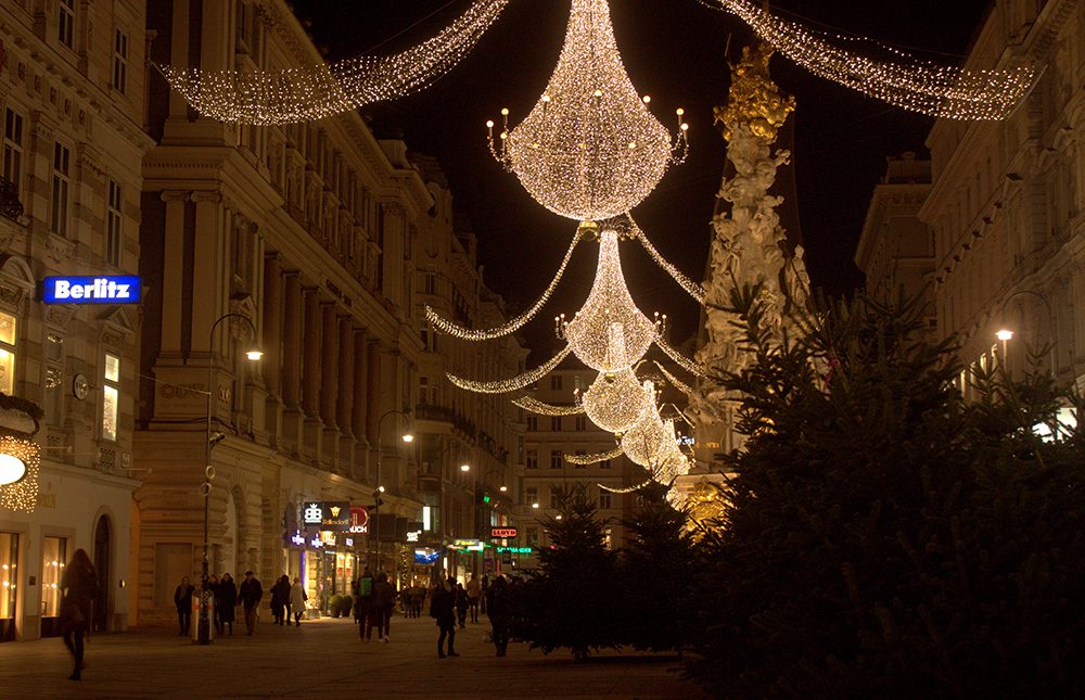 14 heart-warming photos of Vienna dressed up for Christmas in 2019